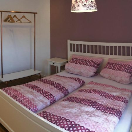 Ferienwohnung Morgensonne เคนซิงเงน ภายนอก รูปภาพ